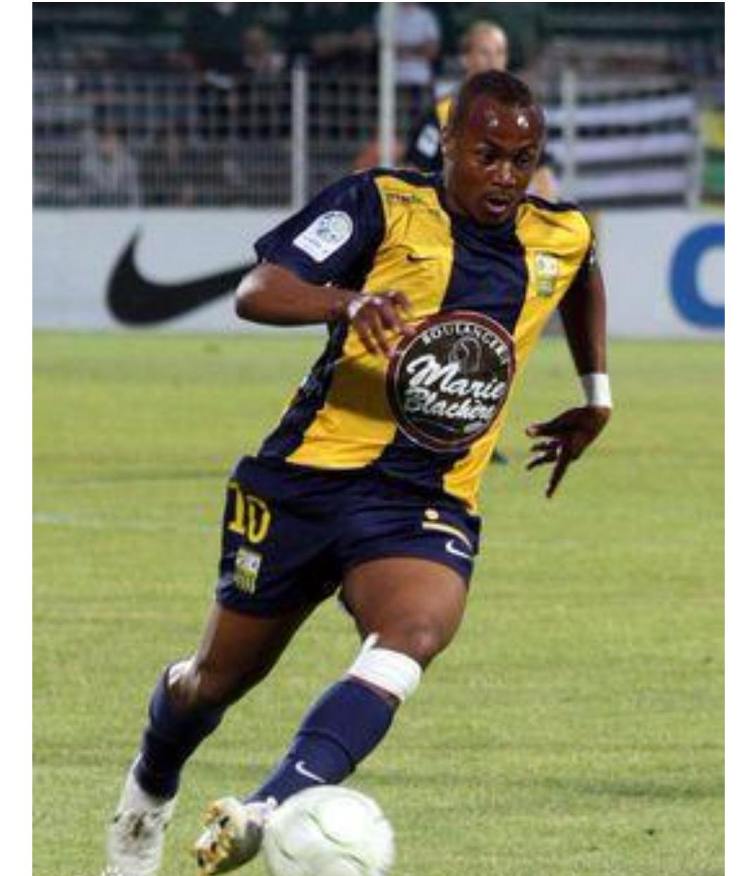 历届中超最佳球员奖杯,中超历届最佳射手