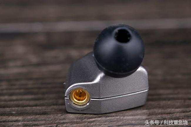 im70和铁三角,铁三角ls70与im70差距大么