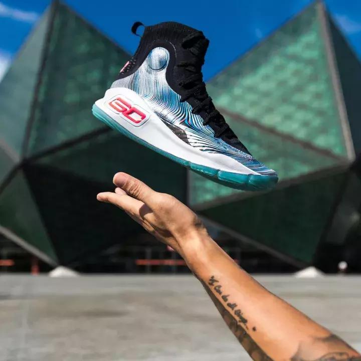 库里最好的战靴,库里经典战靴