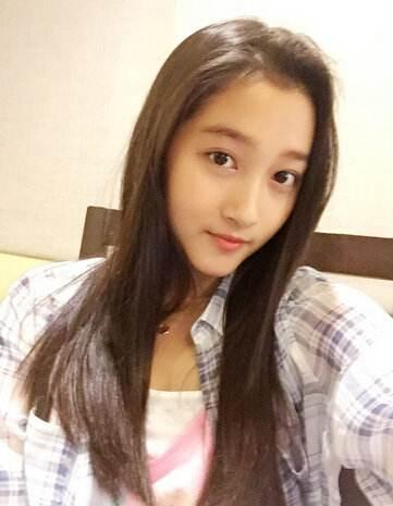 鹿晗爸妈着急抱孙子采访,鹿晗爸妈抱孙子采访