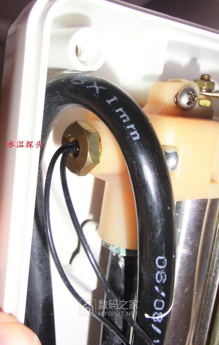 爱拓升快速电热水器水龙头,维修即热热水器故障原因