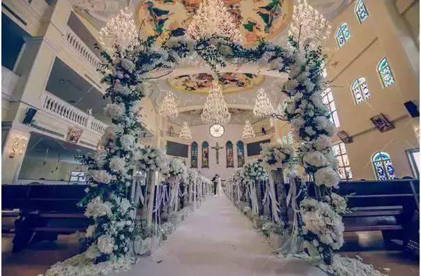 鹿晗关晓彤定情之作,鹿晗关晓彤相恋过程