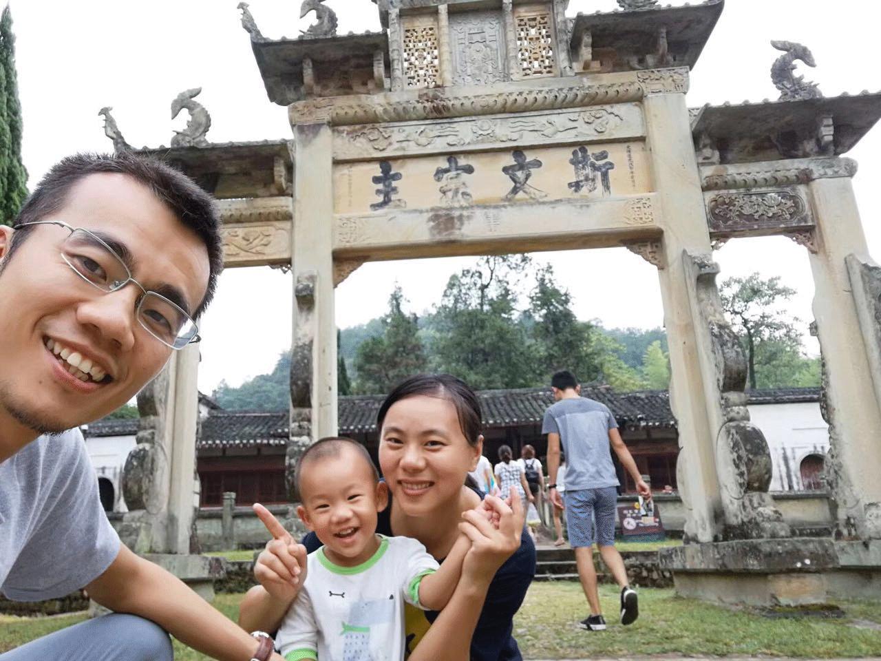 我们彼此相爱就是为民除害的意思,我们彼此相爱就是为民除害免费