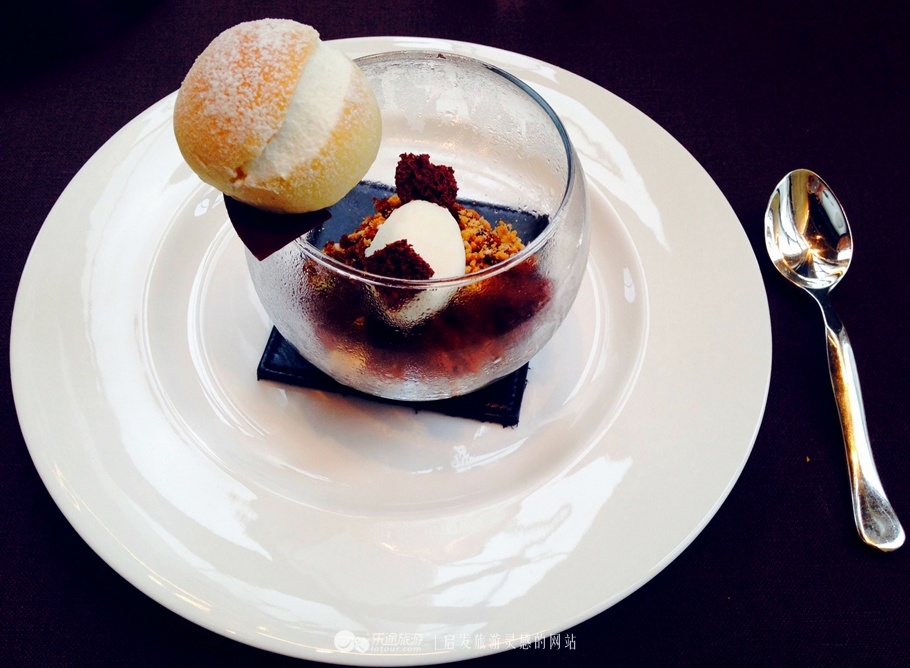 鍦ｈ癁棰勫敭褰╁,鍦ｈ癁褰╁濂楅