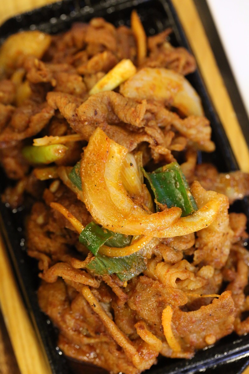 这里可能是唯一能够满足你吃到巨无霸海鲜和偶遇Runningman的地方了！