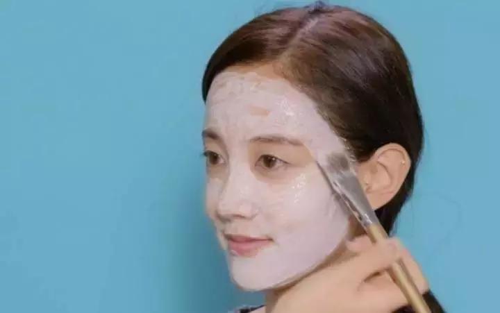 蜂蜜面粉自制美白面膜,鸡蛋面粉牛奶蜂蜜面膜美白