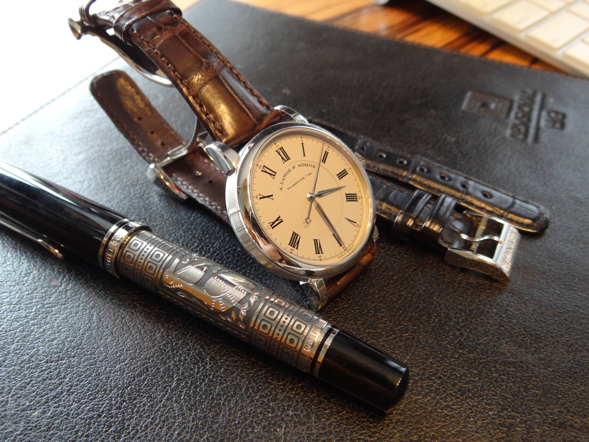 美洲鳄鱼皮表带和真皮表带的区别,表带什么材质好鳄鱼皮表带