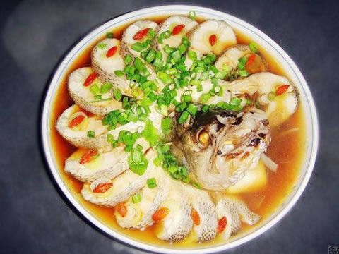 浜儕閲戠鏃呮父,涓板彴閲戠娆㈡父