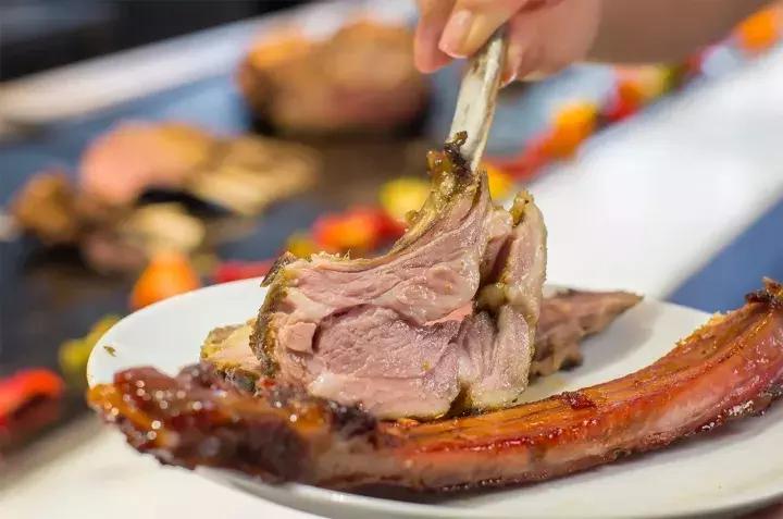 大闸蟹不限量自助西安,五星级自助餐大闸蟹不限量自助餐