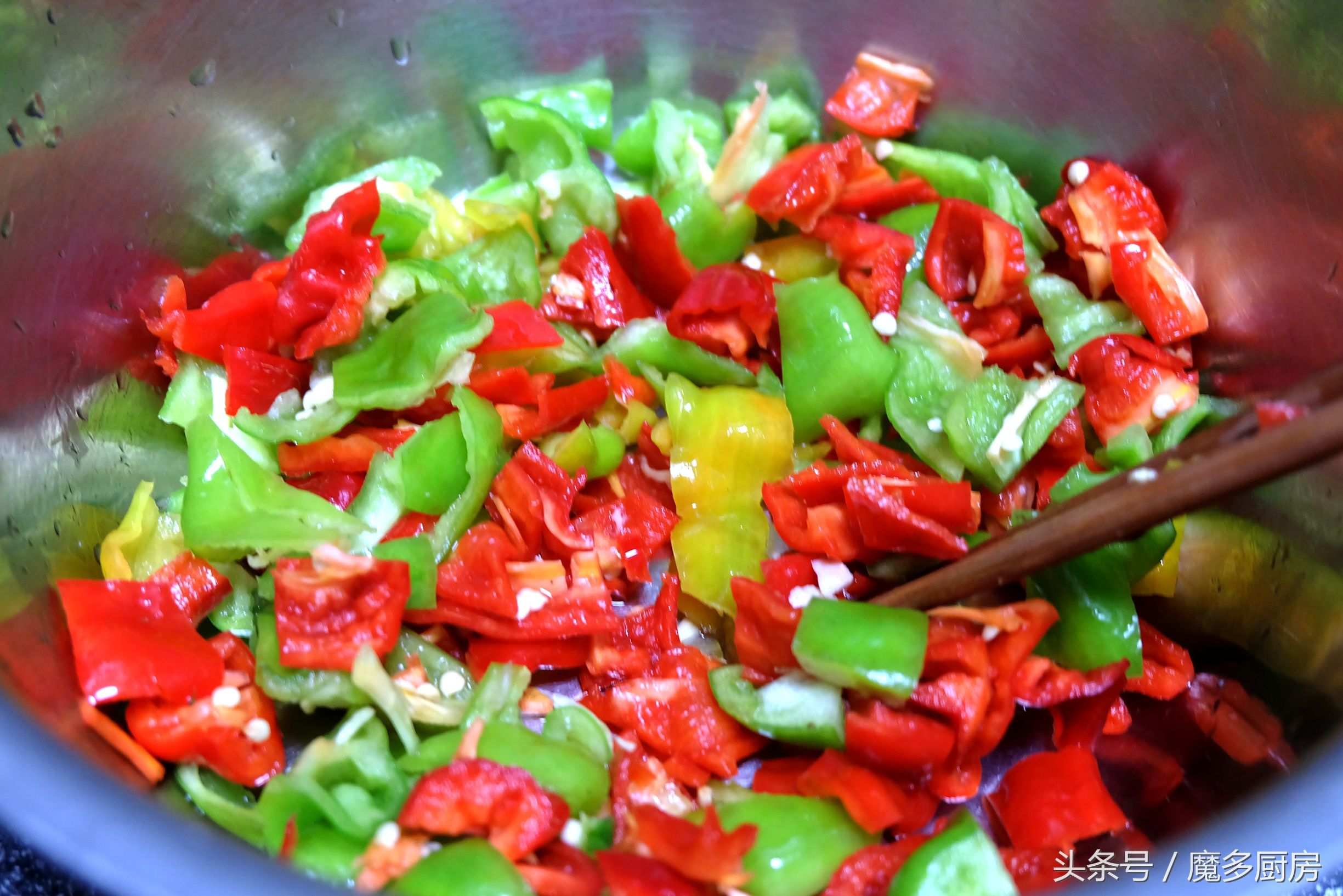 炒辣椒怎么炒得又香又辣,炒辣椒怎么炒着最好吃