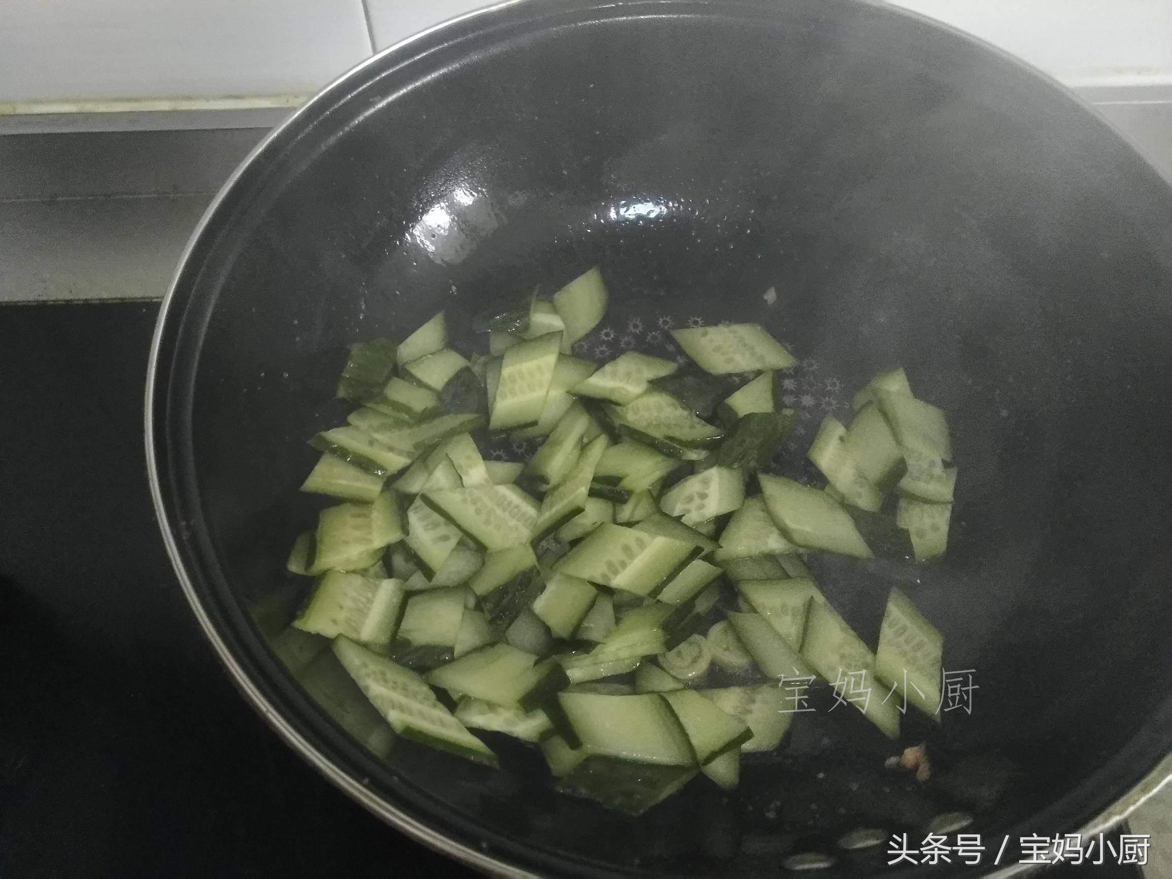 饭店的西瓜原来这么切,爽口瓜片的做法