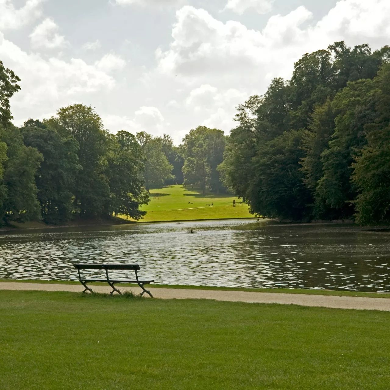 布鲁塞尔有什么风景 (布鲁塞尔被誉为欧洲最美丽的广场)