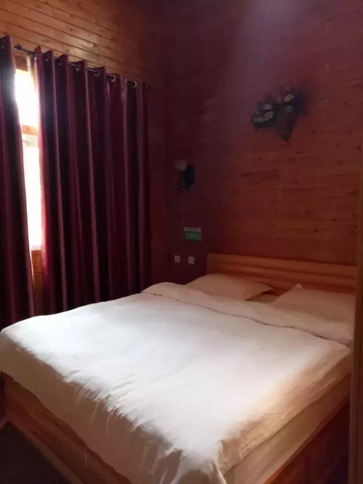 洛龙区银杏帝都温泉地址,洛阳银杏帝都温泉