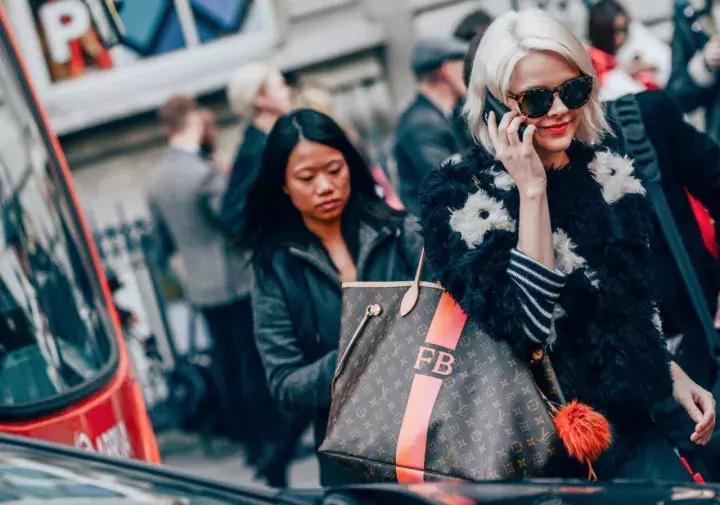 提到老花就只能想起LV？这些被你遗忘的品牌很不甘心！