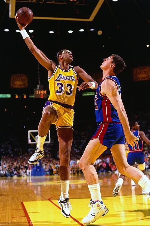 nba中锋经典打法,nba十大中锋排名