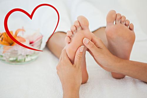 体寒女性经期应怎么调理,女性经期驱寒喝什么汤