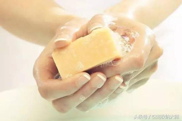 防止挂钩脱落的绝招,往墙上粘的挂钩老掉有啥妙招