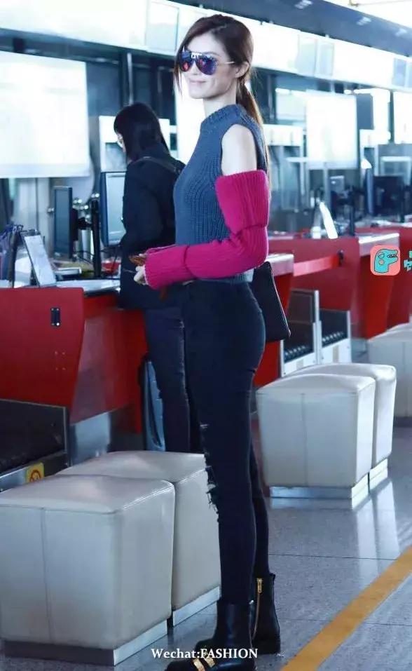 刘诗诗唐嫣甜蜜日常,一入秋便是深秋