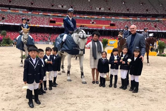 快乐骑马视频播放,快乐骑马术完整