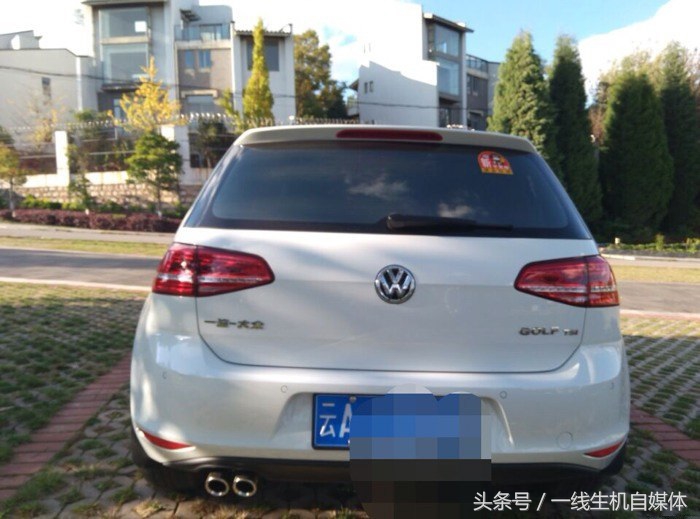 大众神车高尔夫多少钱,大众小钢炮高尔夫四驱