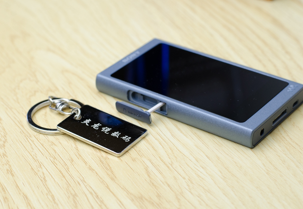 iPod已去，信仰不灭！索尼中端*放播**器值得买么？