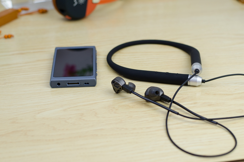 iPod已去，信仰不灭！索尼中端*放播**器值得买么？