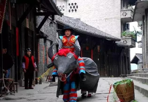 石柱土家民俗有哪些,石柱土家玩牛
