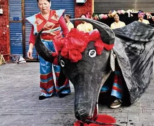 石柱土家民俗有哪些,石柱土家玩牛