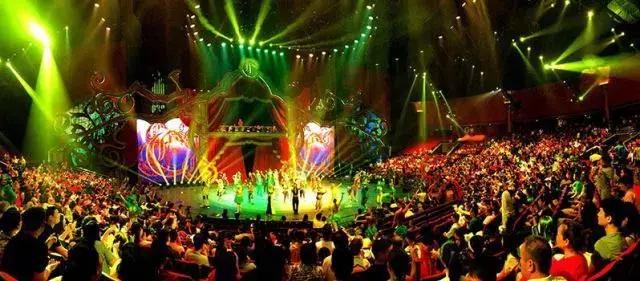 比游乐场的项目还要刺激吧,马戏酒店杂技房和魔术房区别