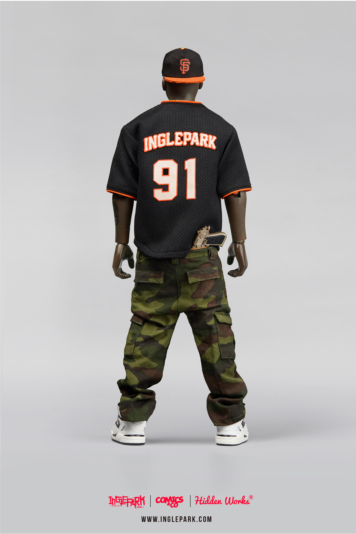 设计师Hidden-Foo原创人偶「Hunter」，你比他酷算我输！