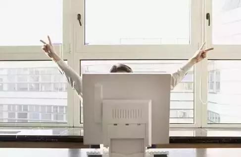 为什么说杜蕾斯的文案厉害,杜蕾斯十大绝佳文案2020