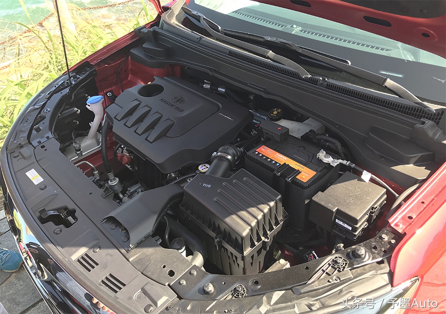 北汽绅宝d502014试驾讲解,试驾北汽绅宝d50