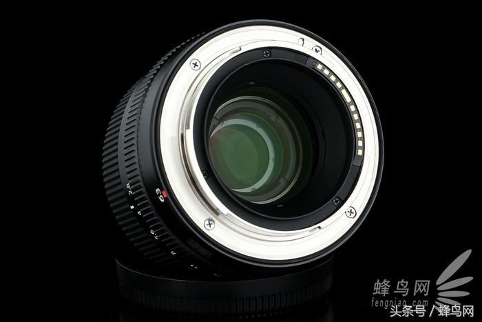 富士中画幅gfx50sii视频评测,富士gfx50s二代高感和全画幅对比