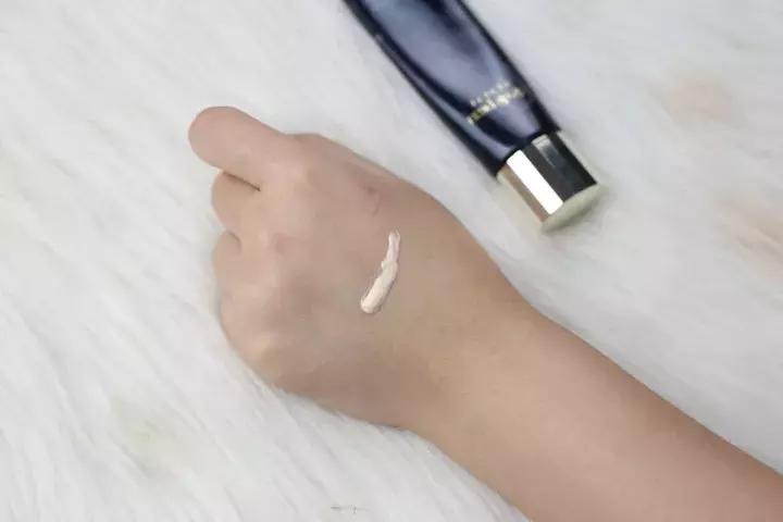 底妆测评遮瑕粉底液好用吗,底妆测评油皮