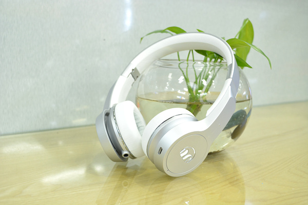 魔声夹耳式蓝牙耳机测评,超好听音质音乐蓝牙耳机