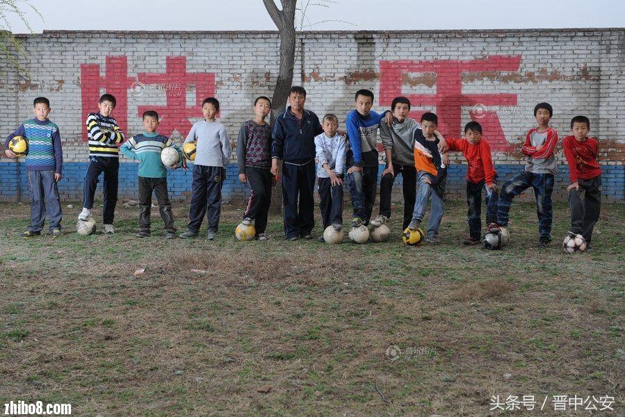 朝阳镇中心小学足球队,太谷小学足球比赛