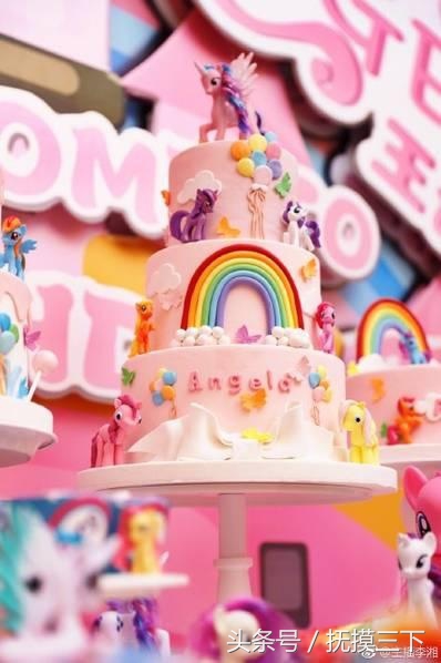 贾乃亮李小璐为甜馨过8岁生日,李小璐甜馨王诗龄