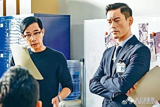 从星仔到星爷从青涩到沧桑,从星仔到星爷从跑龙套到大导演