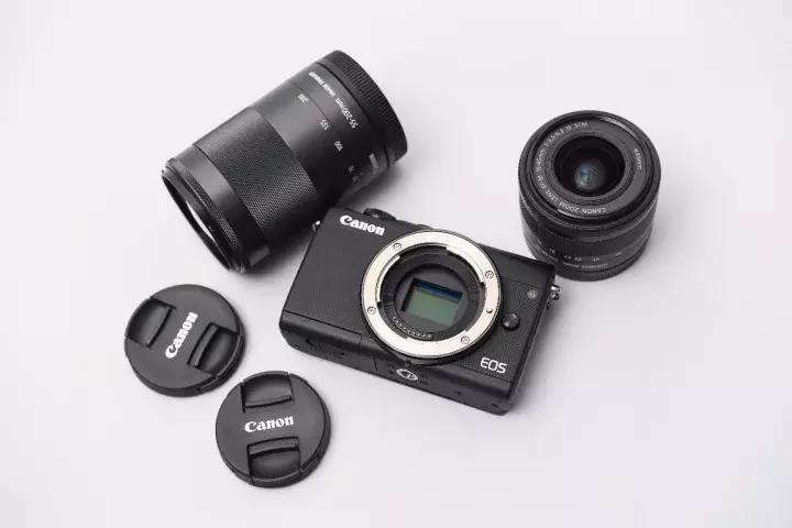 佳能高颜值轻巧相机便宜,入门便携相机佳能m200