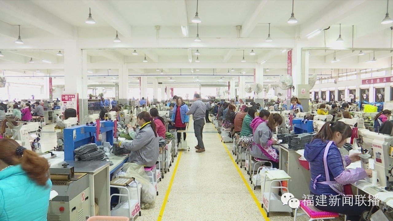 穿上这双鞋让你跑得更快,穿上这双鞋跑得比汽车还快