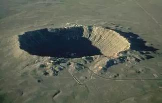 身上长了痣抠掉了,莫名其妙长了颗痣