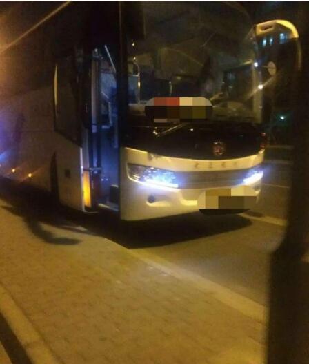 使用叫车软件招来企业班车乘客：至少比黑车安全