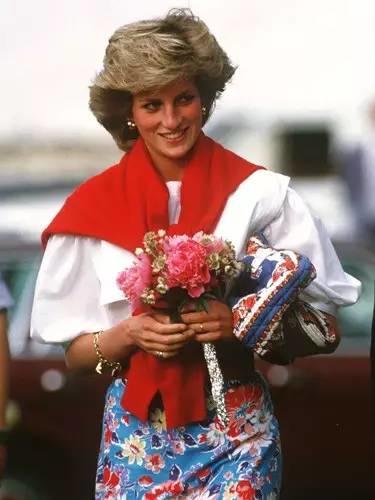 秋冬爆款打底衬衫,毛衣cp