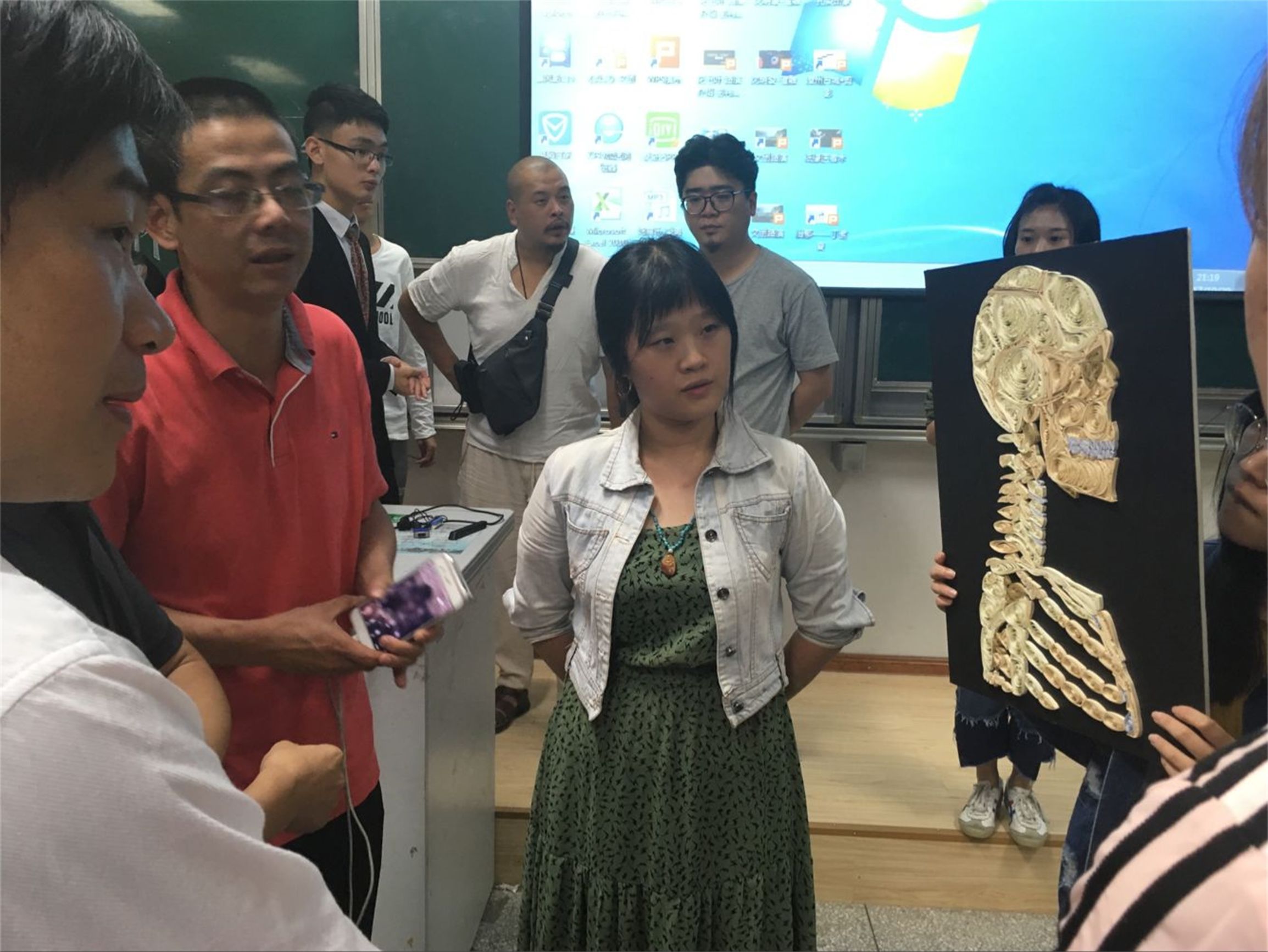 福医大举办“彧学杯”创新创意大赛手工艺术作品尽展风采