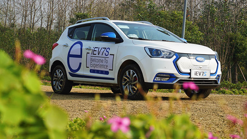 江淮电动车10万以内,江淮汽车新能源iev7s值不值得买