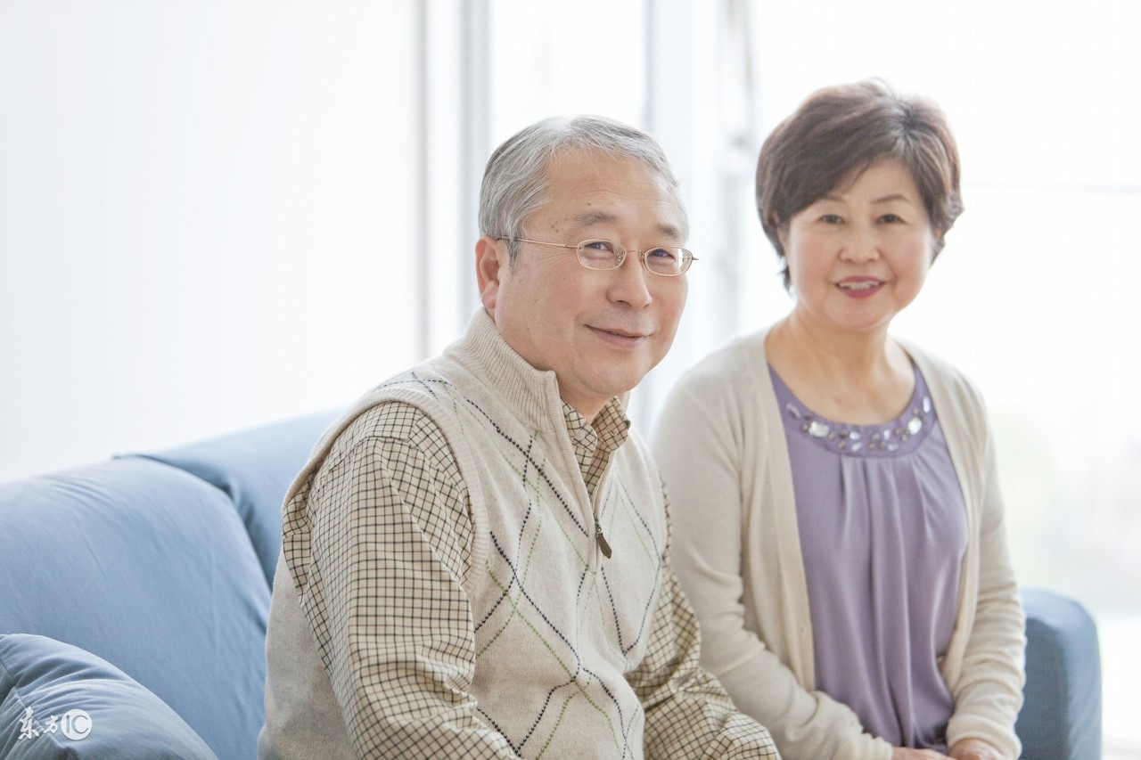 中老年夫妻怎么保持和谐,中老年夫妻如何愉快相处