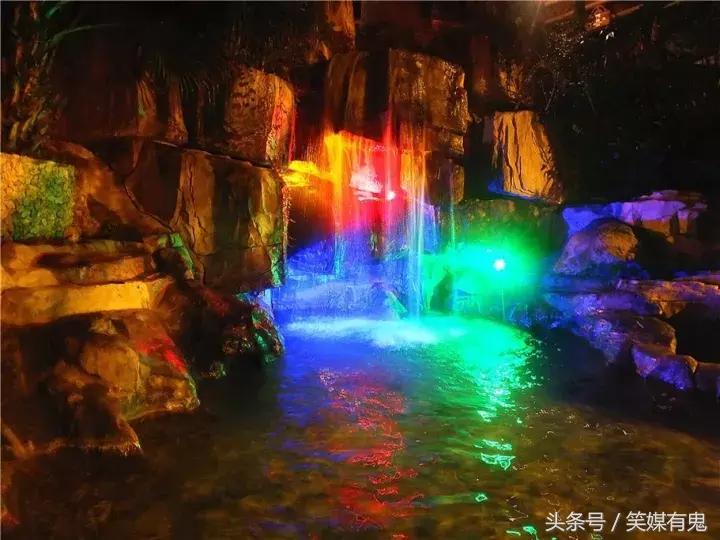 冬季就要泡温泉，南北方这些温泉各有特色，约起来~