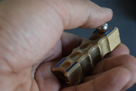 除了指尖陀螺以外的陀螺玩具,多功能黑科技指尖陀螺玩具