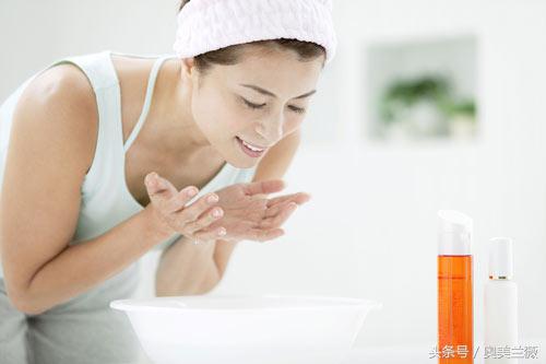 每次姨妈都推迟怎么回事,烂脸怎么办快速解决方法