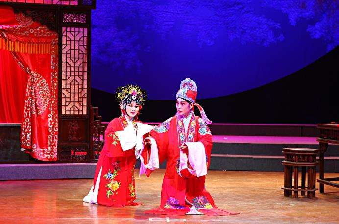 河南豫剧现在面临的困难,豫剧现在的处境